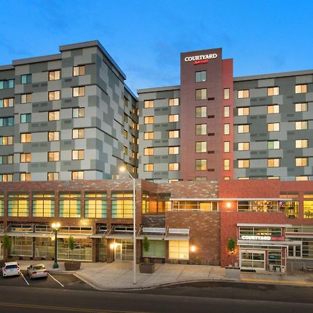 Courtyard By Marriott Seattle Everett Downtown Exterior photo