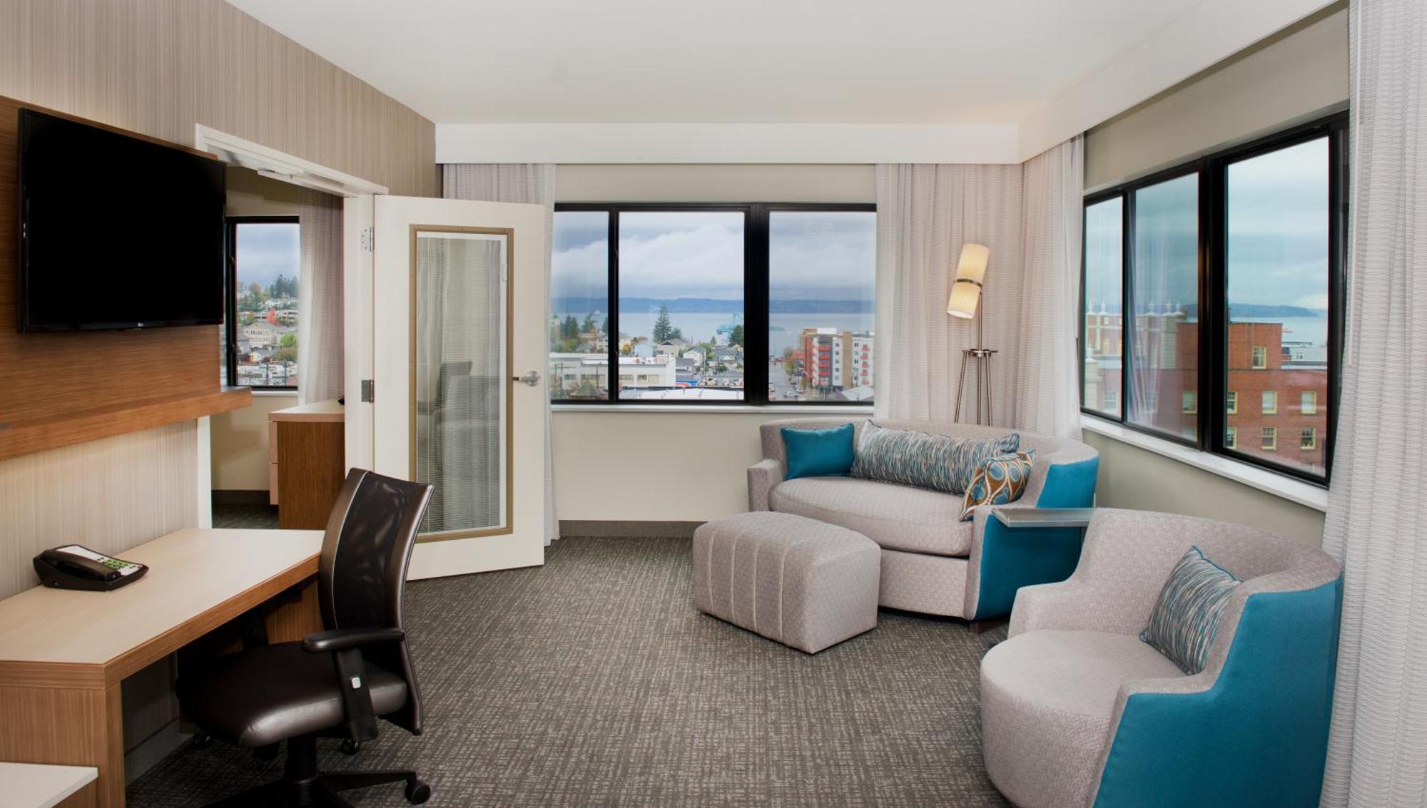 Courtyard By Marriott Seattle Everett Downtown Exterior photo